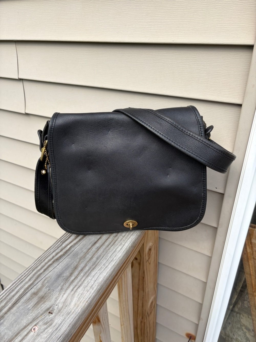 Vintage Coach stewardess bag Classic Black Leather 9525